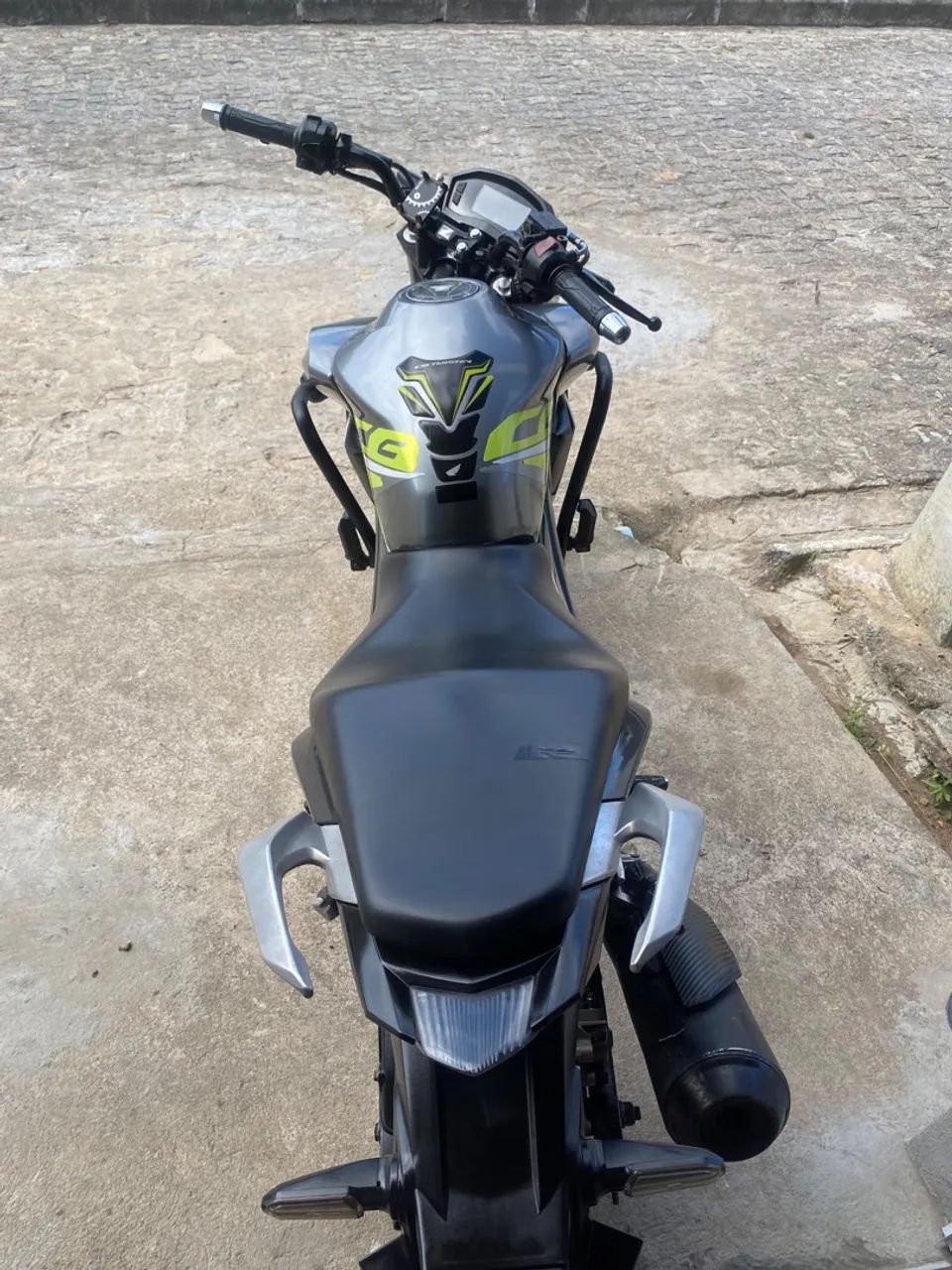 moto CB twister 250
