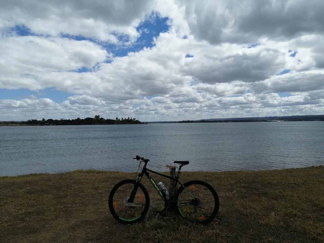 Venzo Aquila - Foto 2