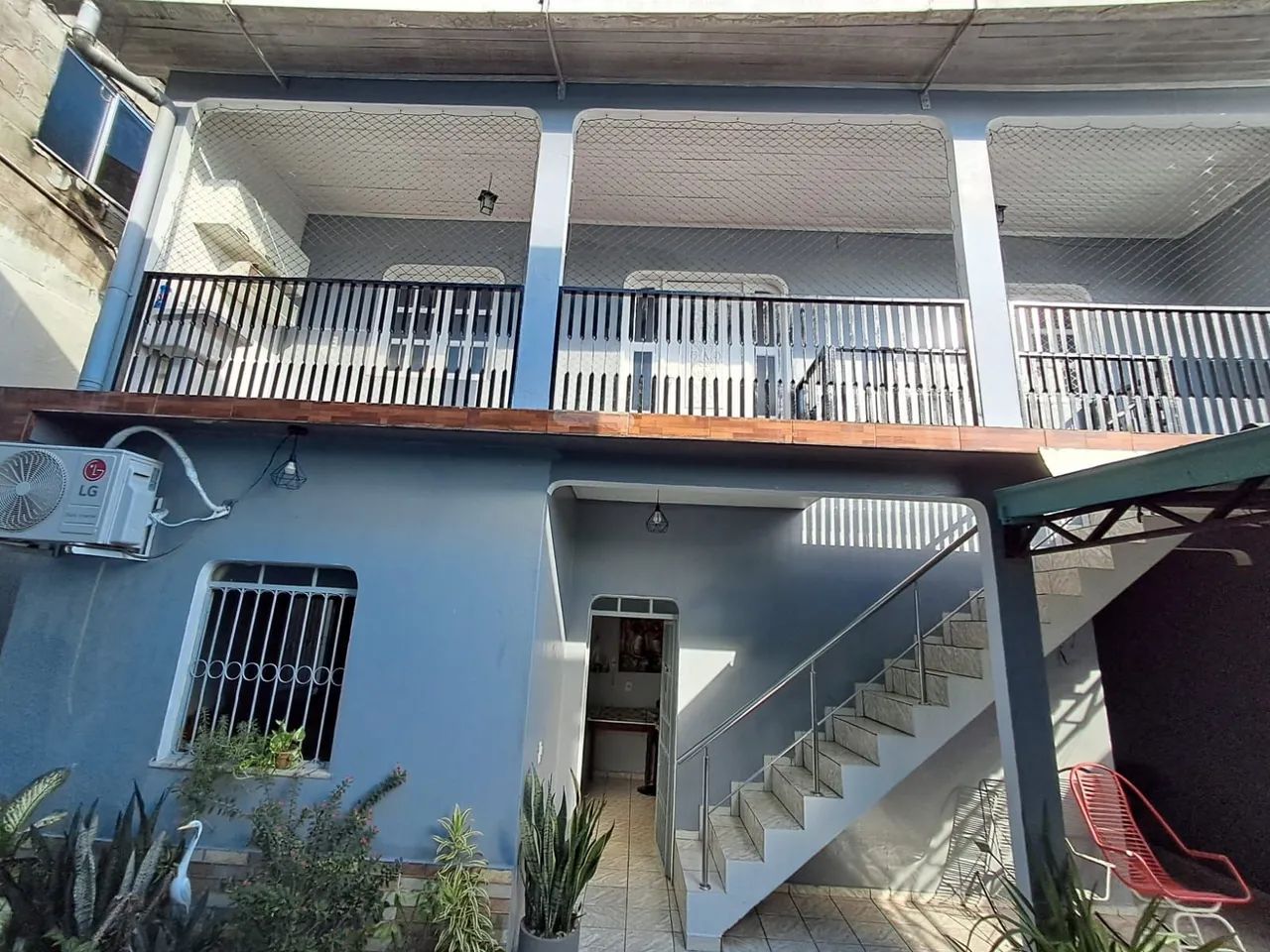 Aluga-se casa de Vila (2° andar) na Cidade Nova 2