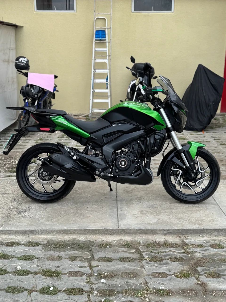Bajaj Dominar 400 - Foto 2