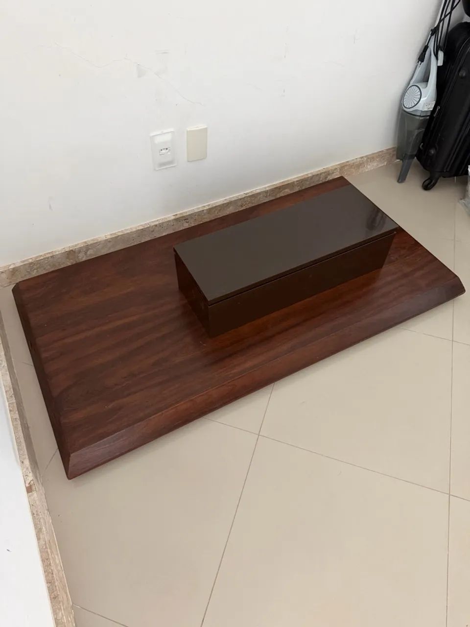 Mesa de centro madeira maciça  - Foto 3