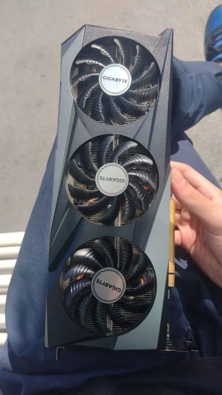 Rx 7600 gigabyte 