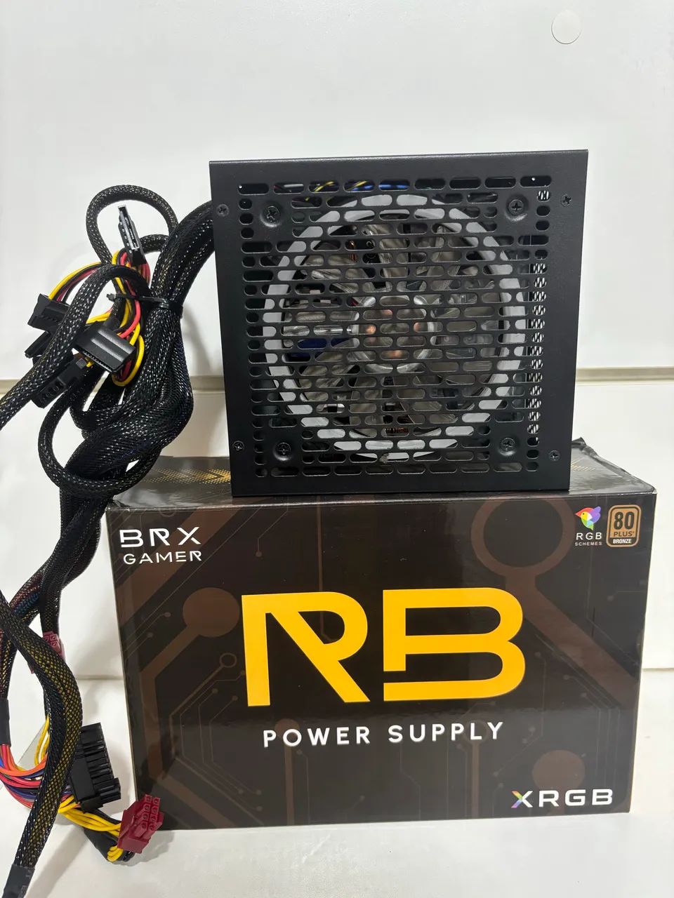 Fonte Gamer RB750W 80plus RGB