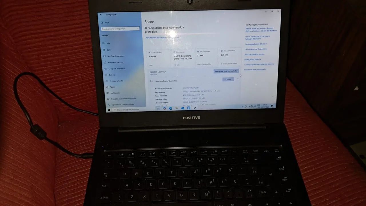 Vendo Notebook positivo Intel celeron usado