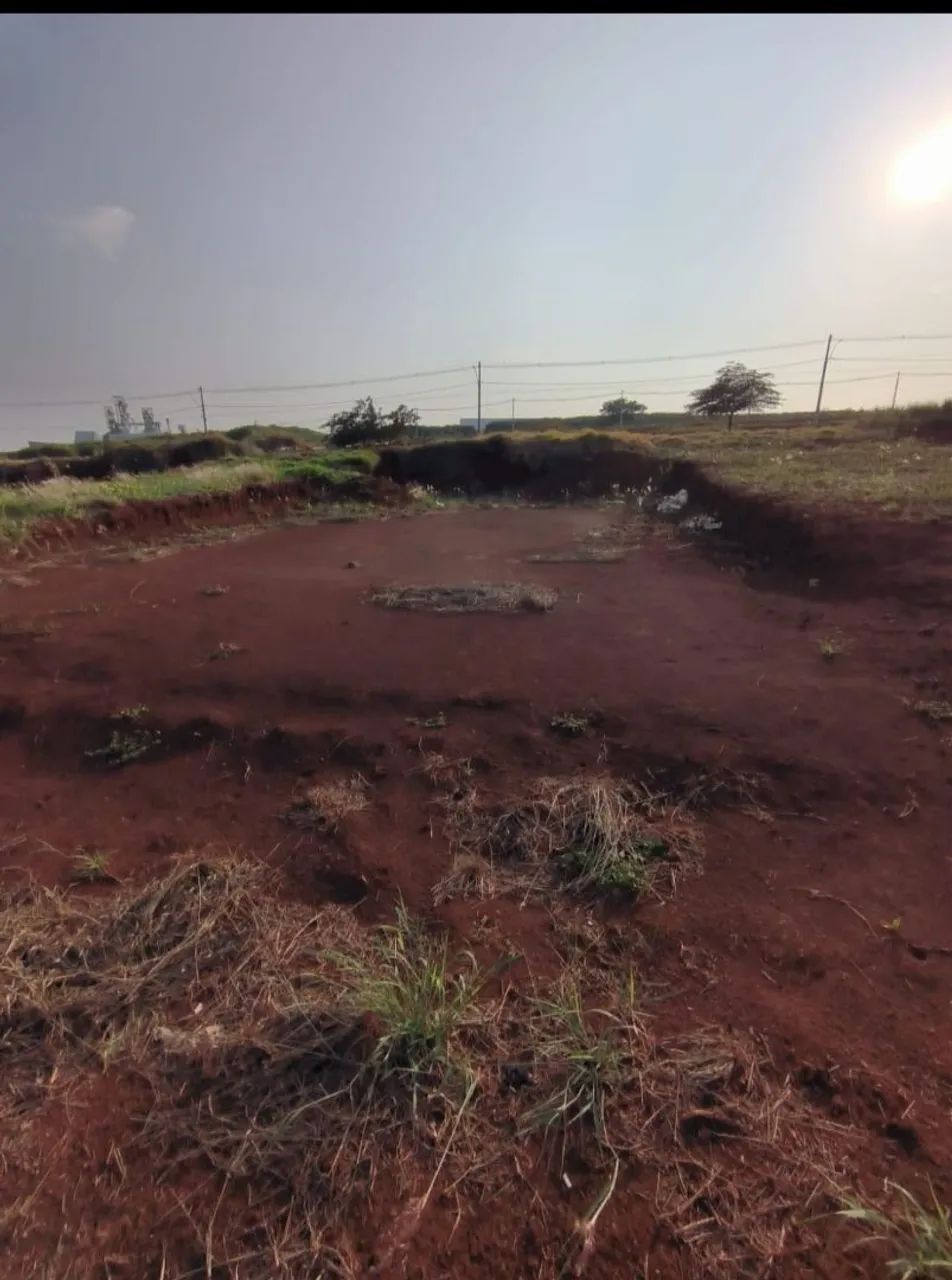 Vende terreno 250m²