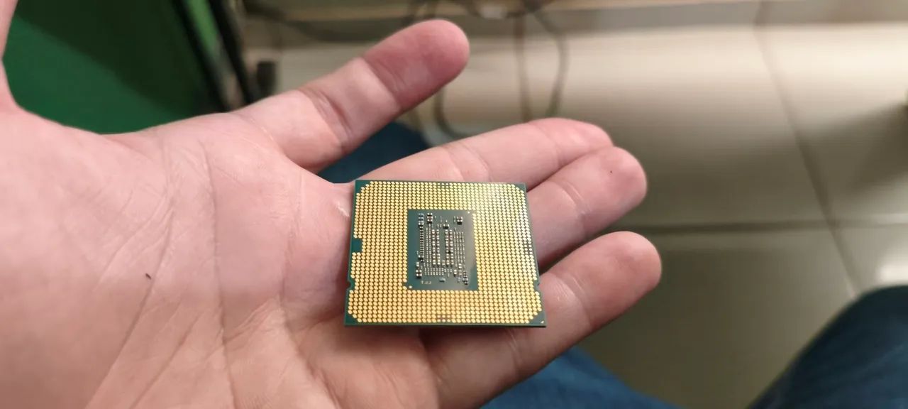 Processador Intel i3-10105f - Foto 3