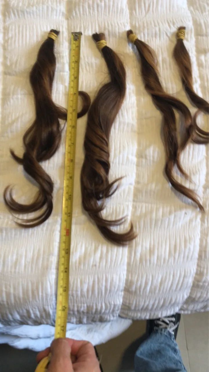 Vendo cabelo liso com leve ondulado. 30 cm - Foto 2
