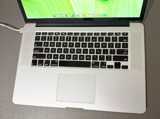MacBook Pro 2012 16GB 15インチ 500GB i7 中古 MacBook Pro i7 2.3GHz 2012 | Tela 15? | NVIDIA | Funcionando