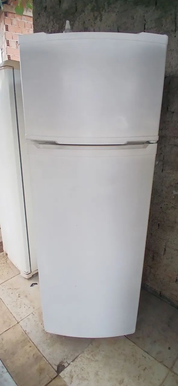 GELADEIRA CONSUL GELO SECO FUNCIONA PERFEITAMENTE  - Foto 2