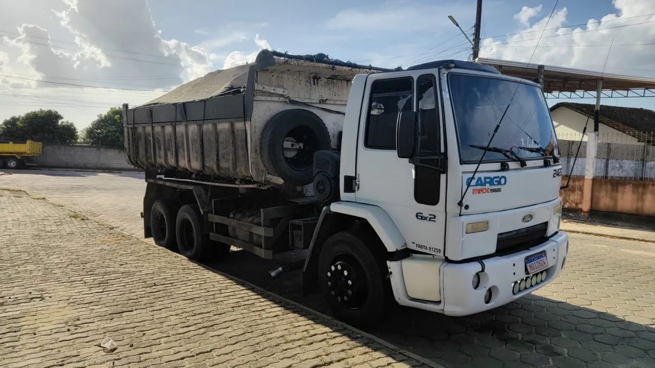 FORD CARGO 2422 CAÇAMBA  - Foto 5