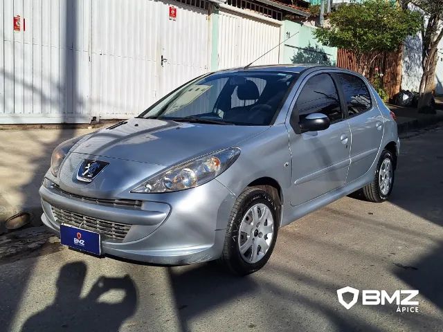 Peugeot 207 2012