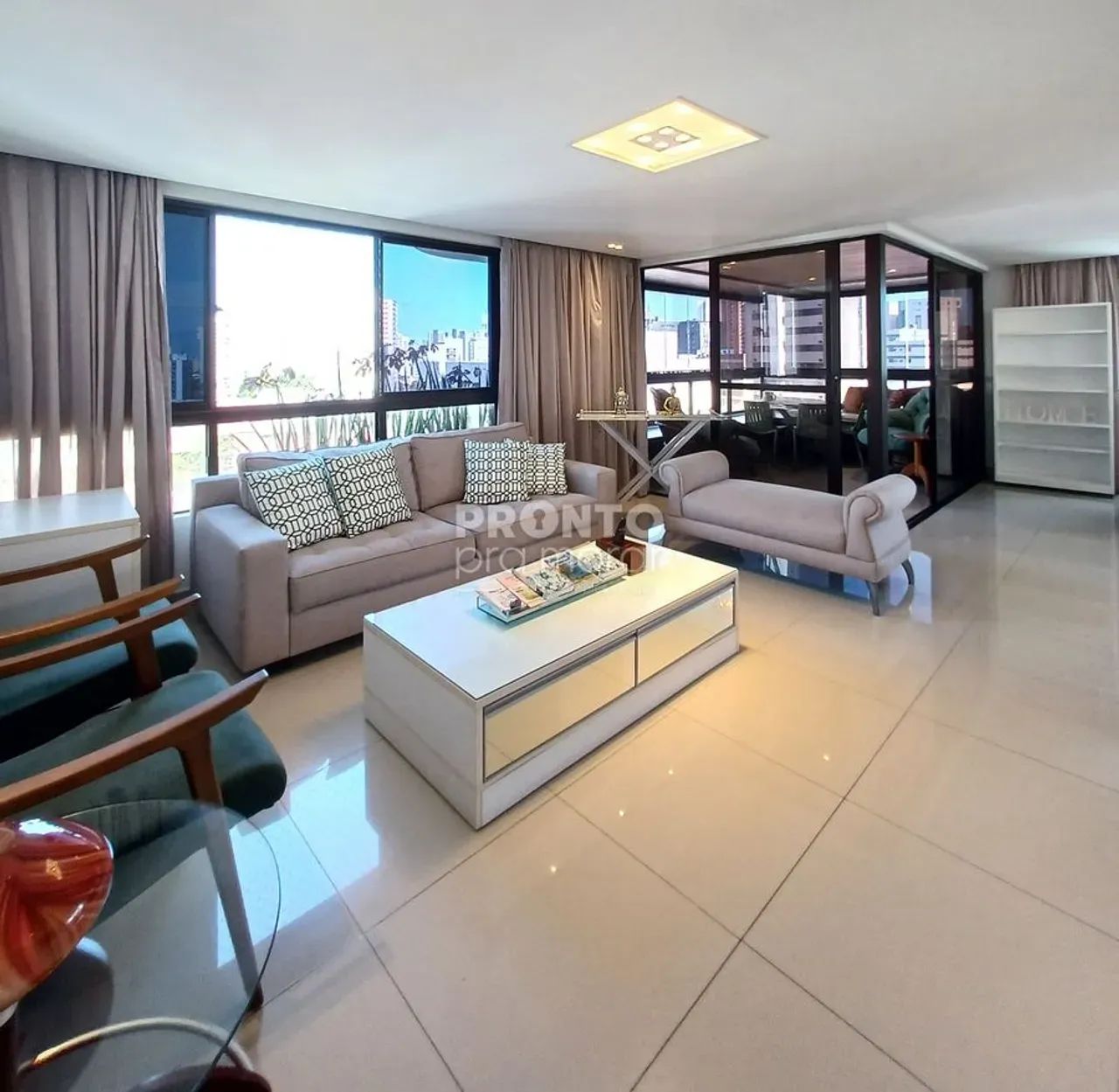 Imóvel para venda com 167 metros quadrados com 4 quartos em Graças - Recife - PE