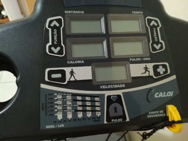 Esteira ergométrica Caloi profissional  - Foto 6