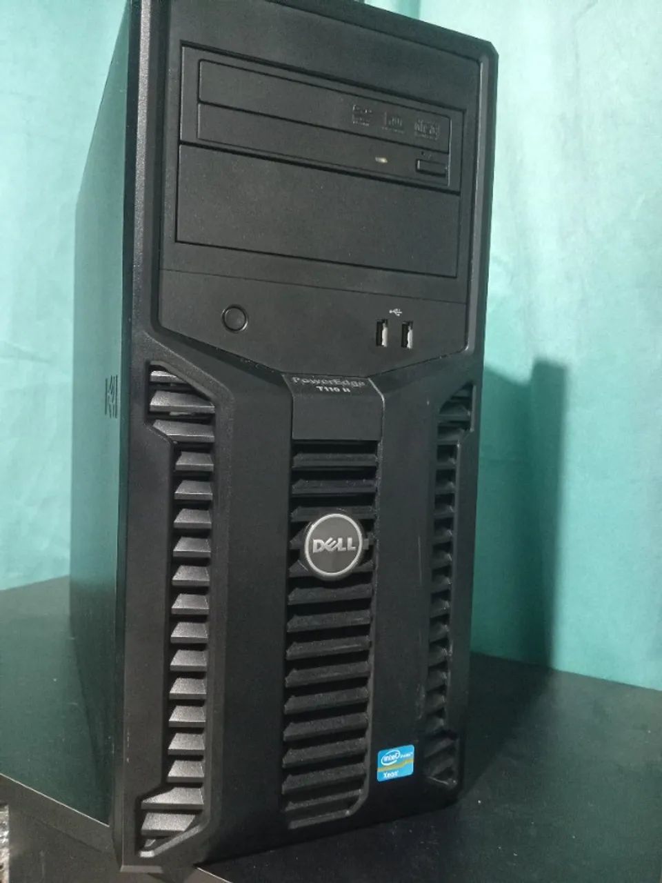 Servidor Dell PowerEdge T110 II - Intel Xeon E3-1220 V2 - 8GB RAM (sem fonte)