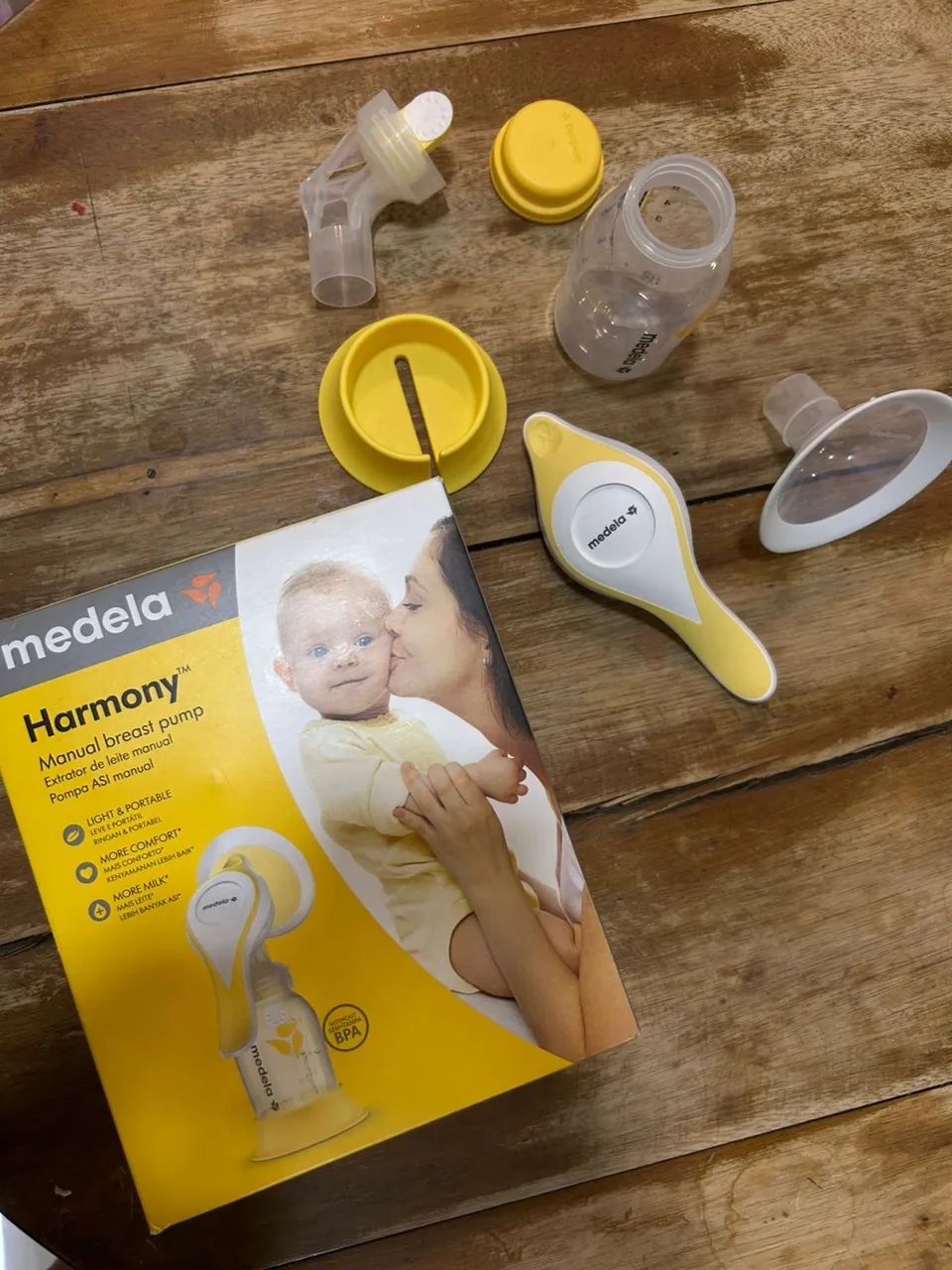 Extratora (bomba) de leite materno Medela Harmony