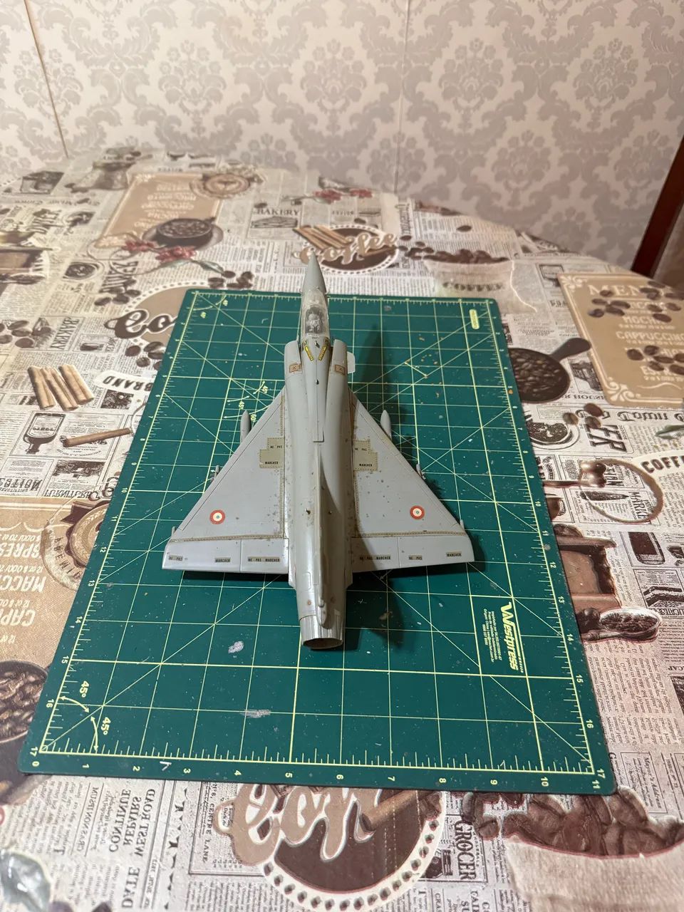 Maquete de avião Mirage 2000C escala 1/48 - montagem em 1991 - Foto 4