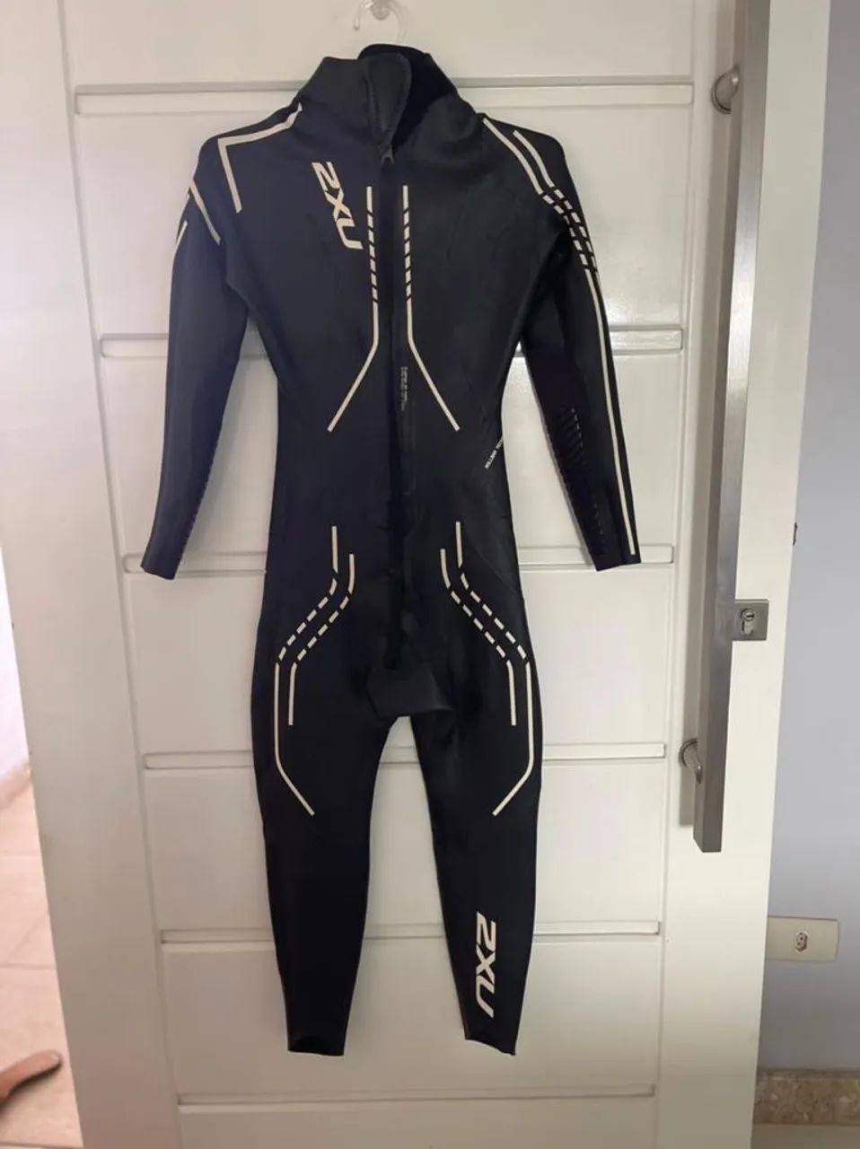  Roupa de neoprene de manga comprida 2XU - Foto 2