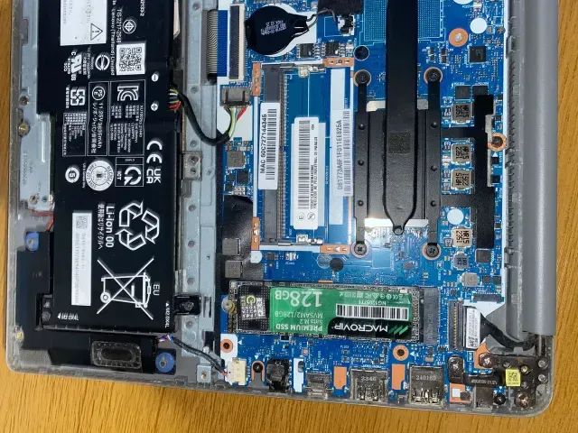Notebook Lenovo Ideapad 1 15aui7 - Foto 4