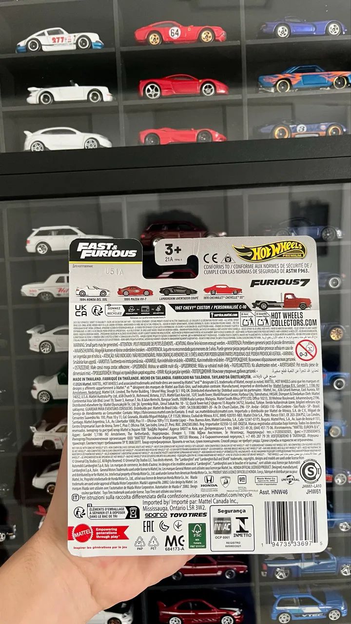 Hot Wheels Premium - Chevy C10 Custom Velozes e Furiosos - Foto 2