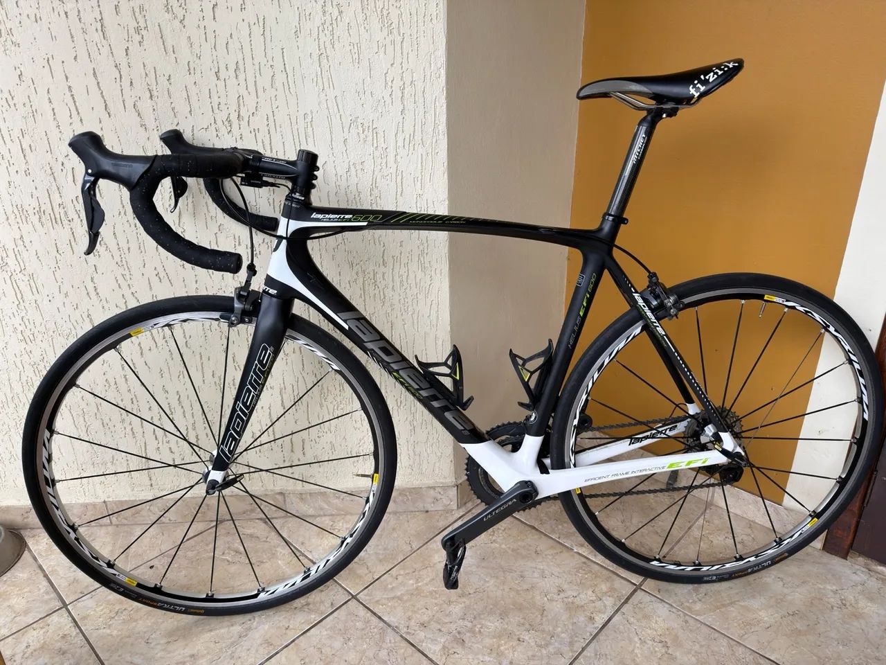 Speed road lapierre carbono ultegra eletrônico 
