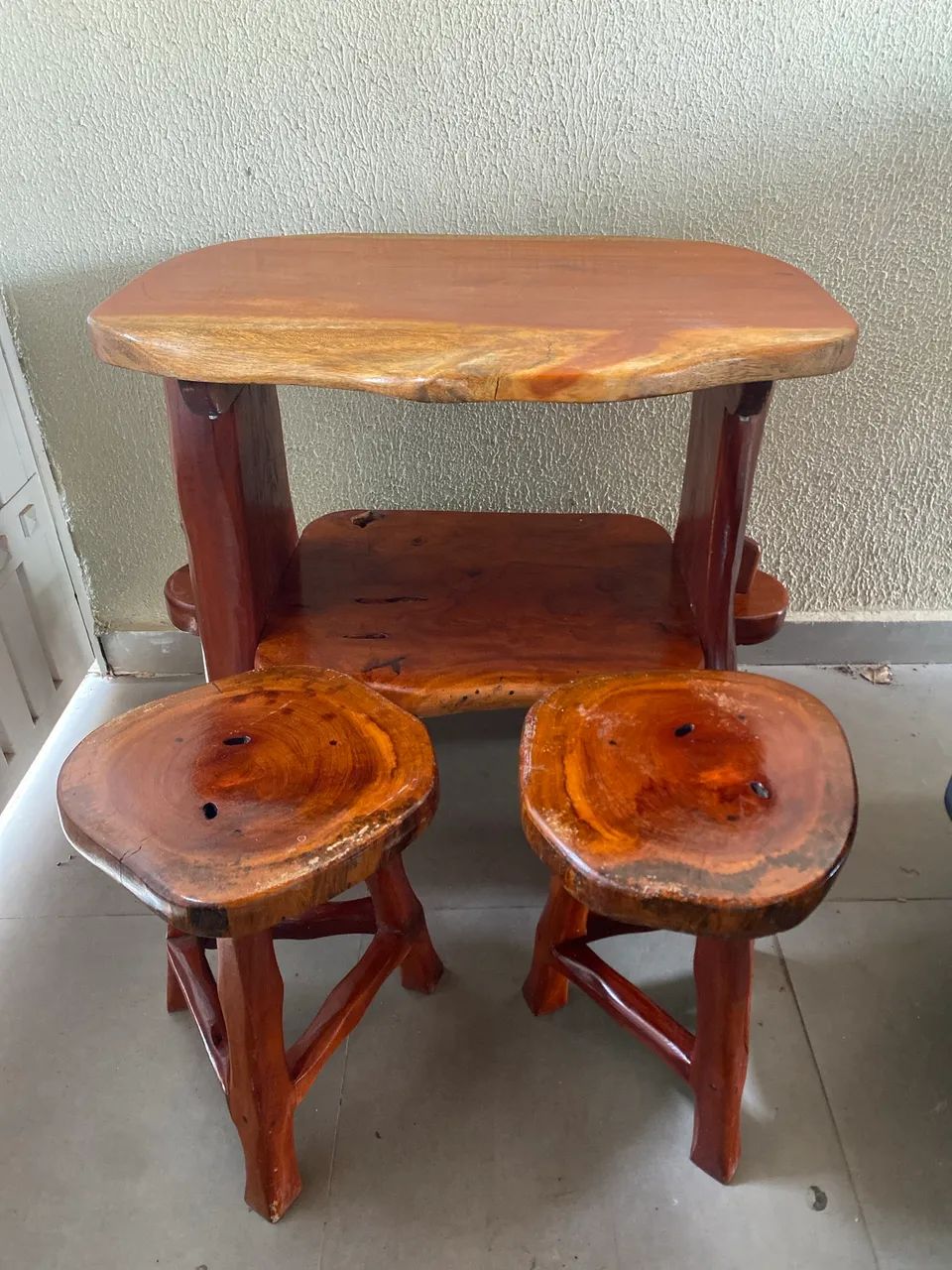 Mesa de mogno