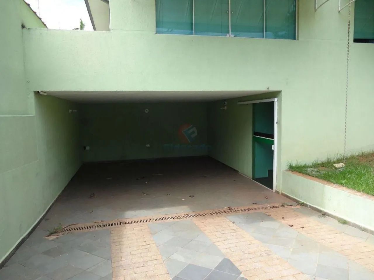 Casa para alugar em Hortolândia, Parque Ortolândia, com 5 quartos, com 220 m² - Foto 2