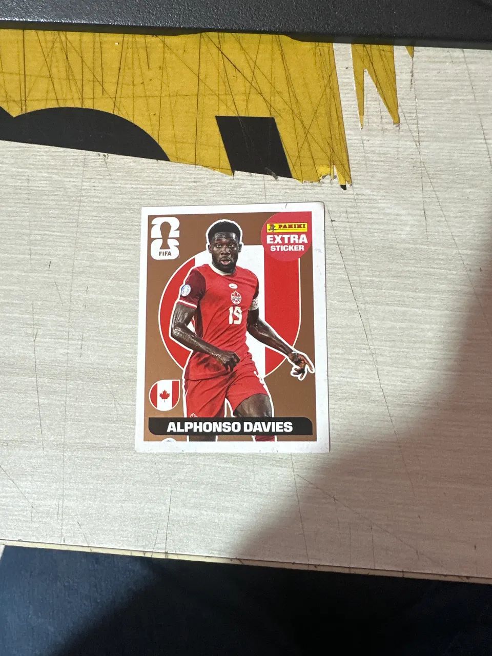 Extra sticker Alphonso Davies bronze - copa do mundo 2026