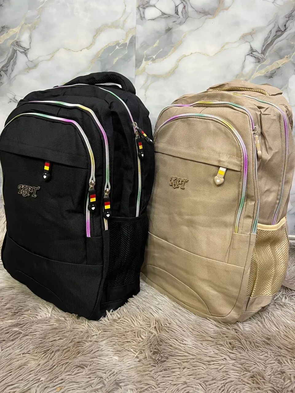 Mochilas femininas e masculina promoção 