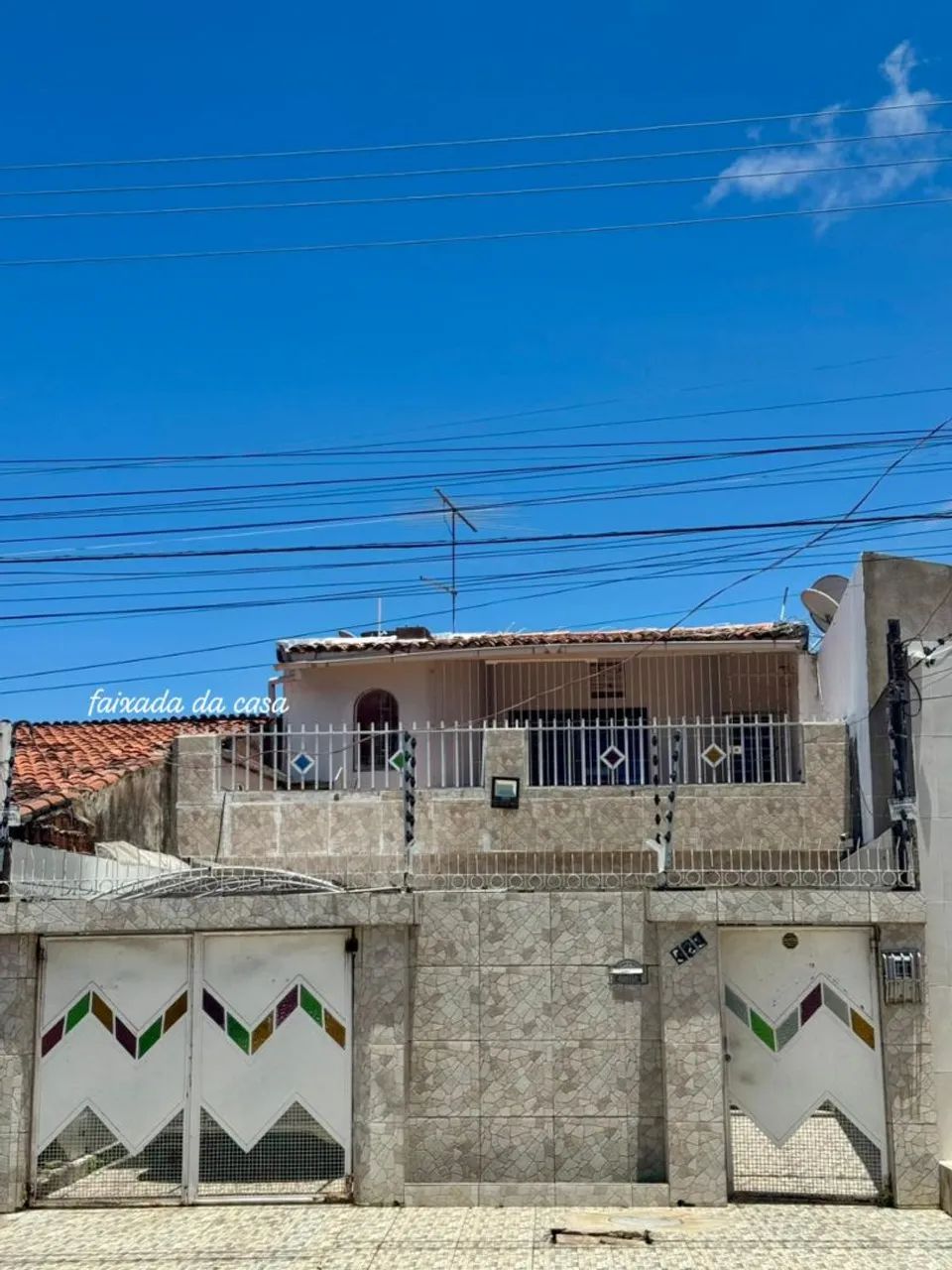 Excelente casa ampla no bairro da Ponta grossa.