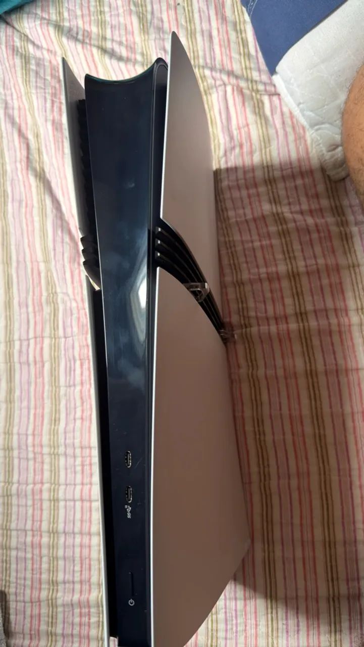Ps5 pro semi novo - Foto 3