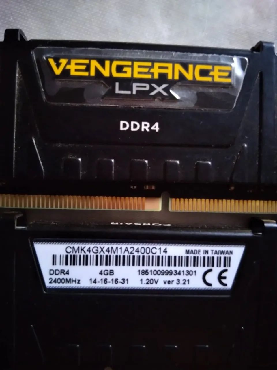 Memoria RAM DD4 2 pentes de 4gb - Foto 5