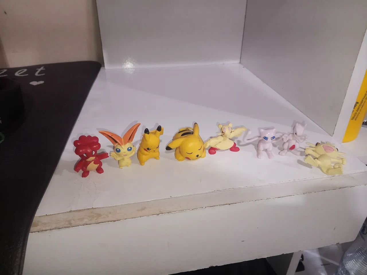 Lote 8 Mini Figuras Pokémon 