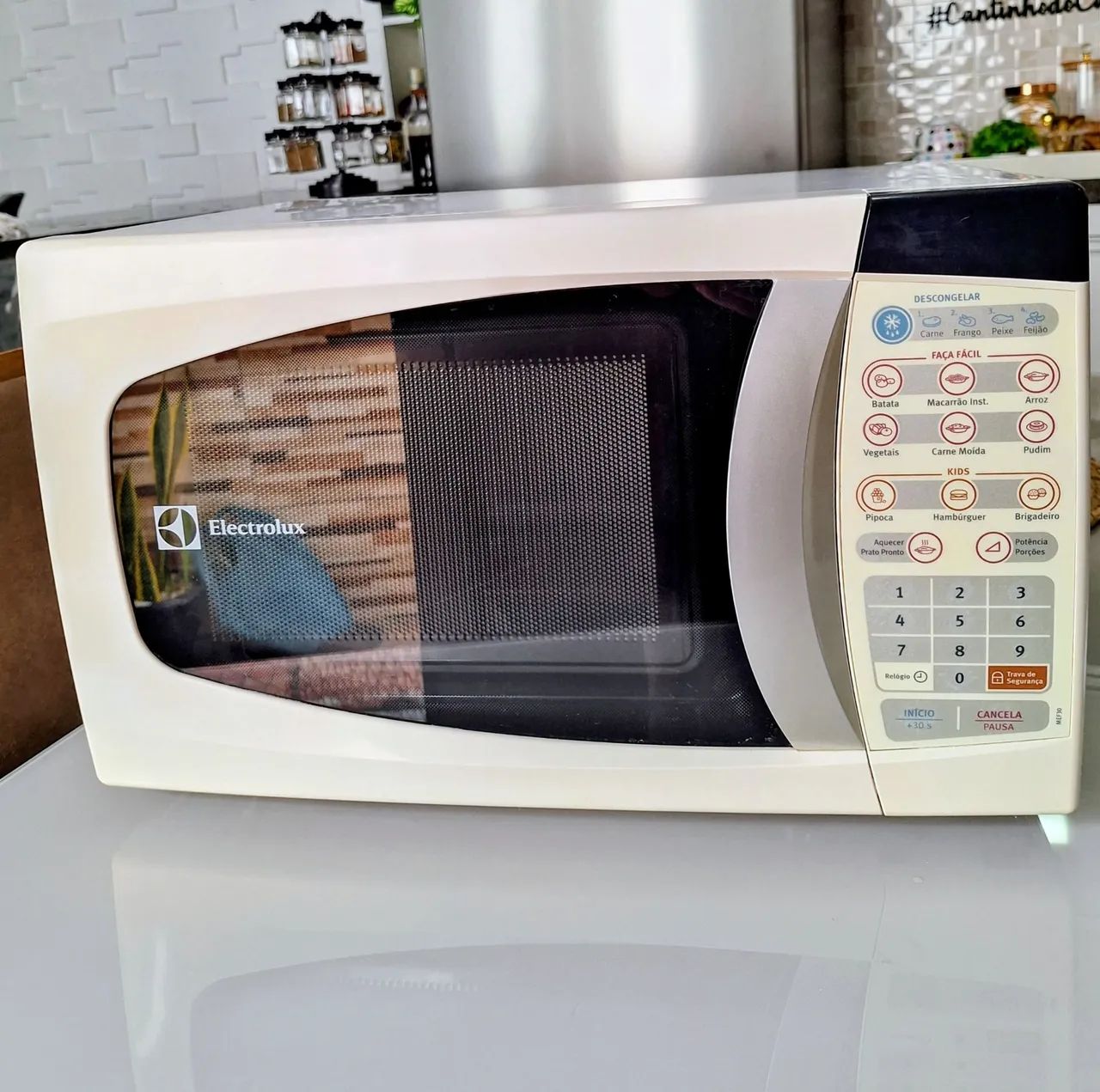 Microondas eletrolux 20l