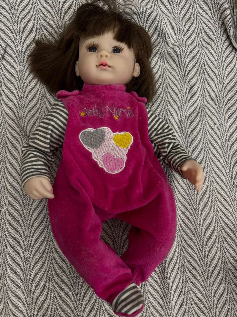 Bebê reborn corpo de tecido, braços e pernas de silicone  - Foto 3