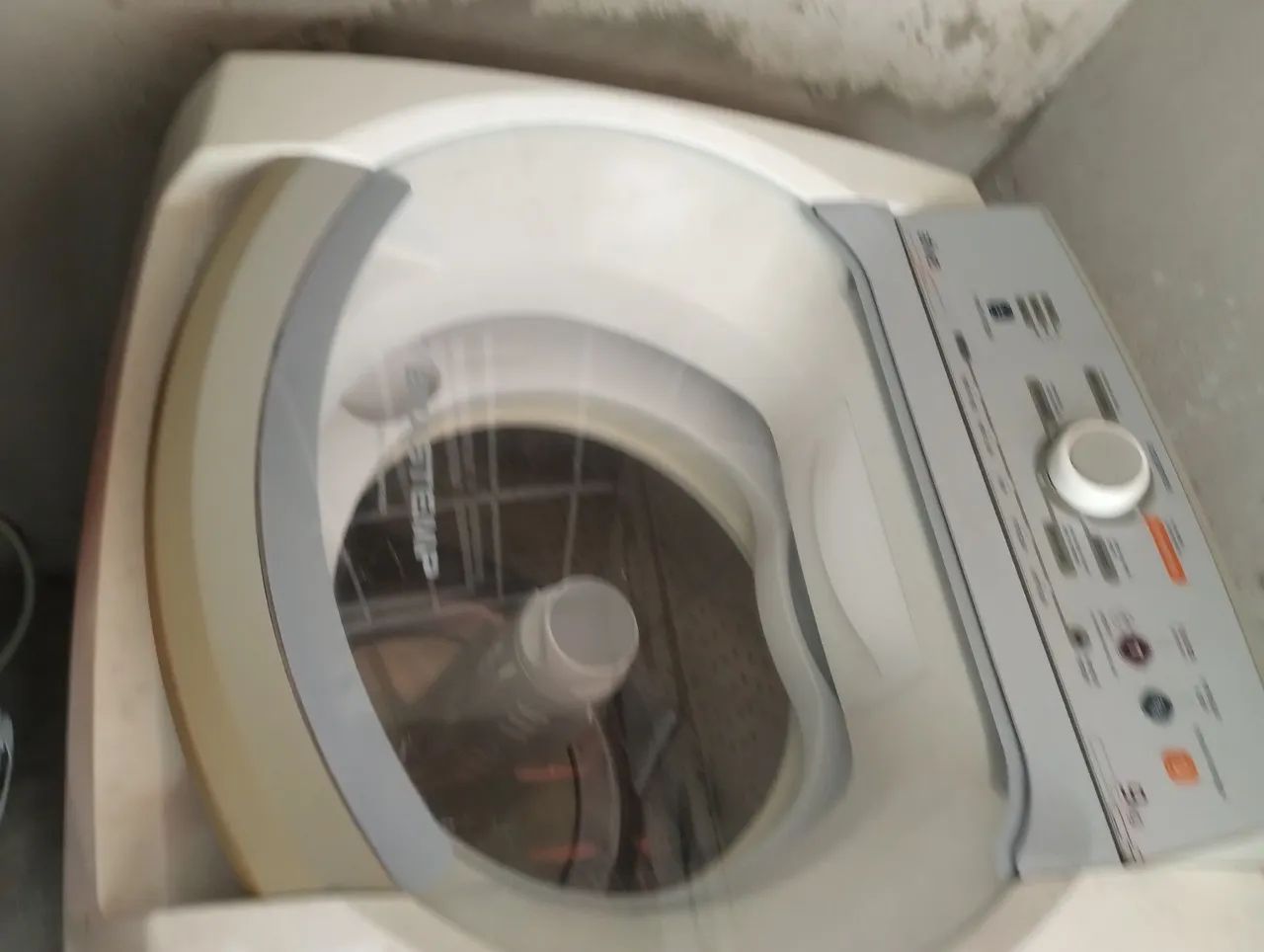 Vende-se máquina de lavar ( com defeito) - Foto 2