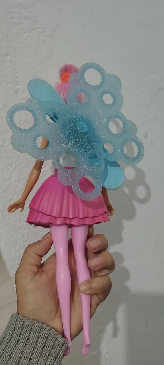  Barbie Fada bolhas de sabao magicas - Foto 2