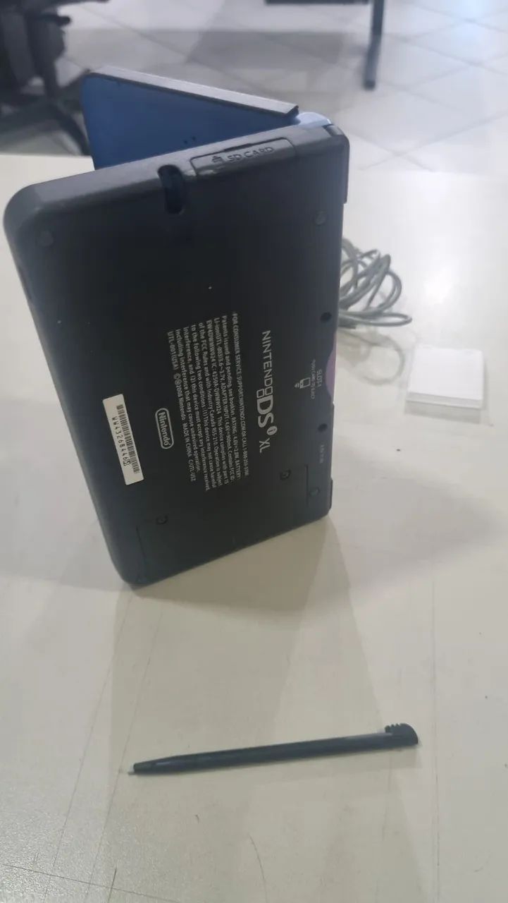 Nintendo DSi XL  - Foto 4