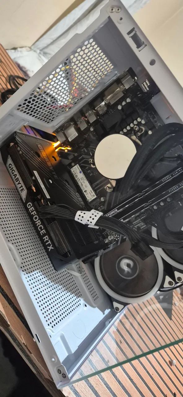 Pc gamer - Foto 2