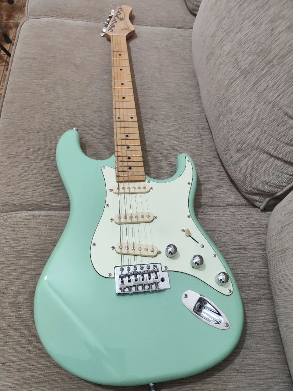 Guitarra Luther LAJUTHINE strato  - Foto 2