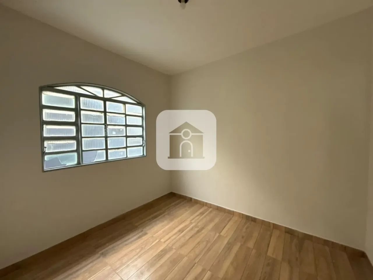 Casa para locação no bairro Aparecida - Foto 2