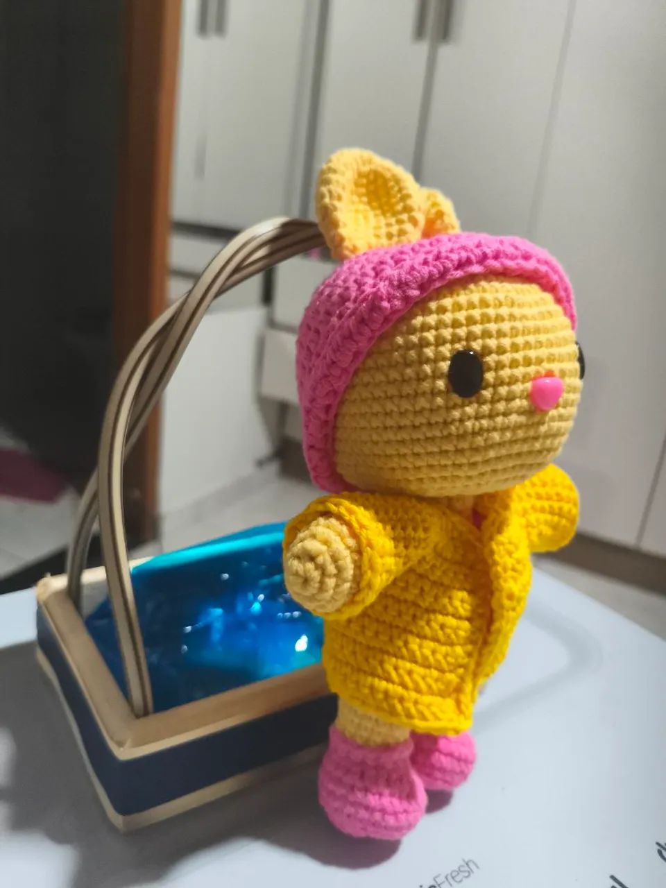 Coelhinha fofinha de amigurumi  - Foto 2