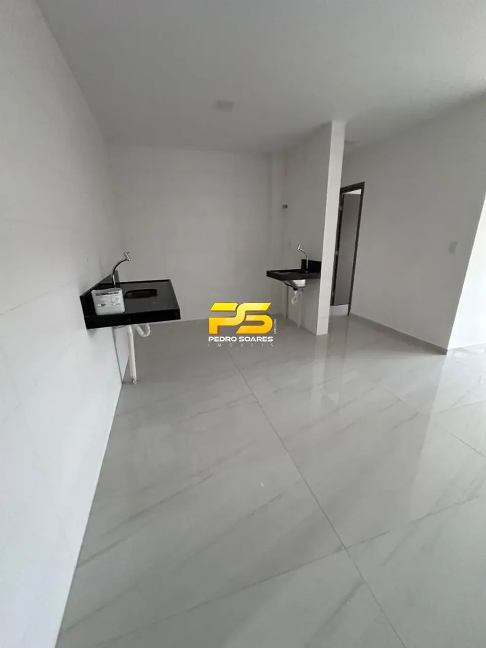Apartamento à Venda em Camboinha REF: AP1405 - Foto 2