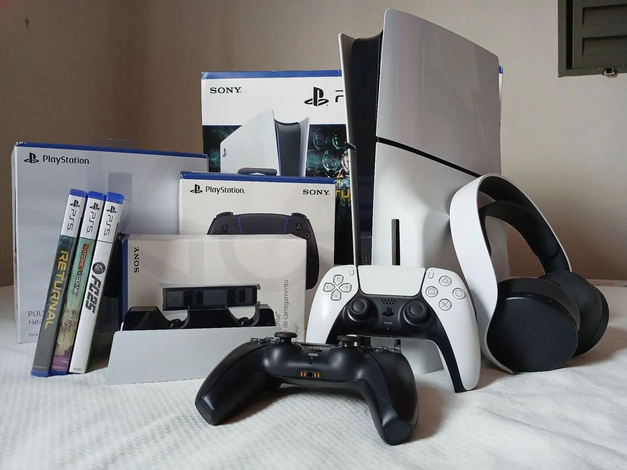 PS5 Slim 1TB, com leitor + jogos e acessórios  - Foto 3