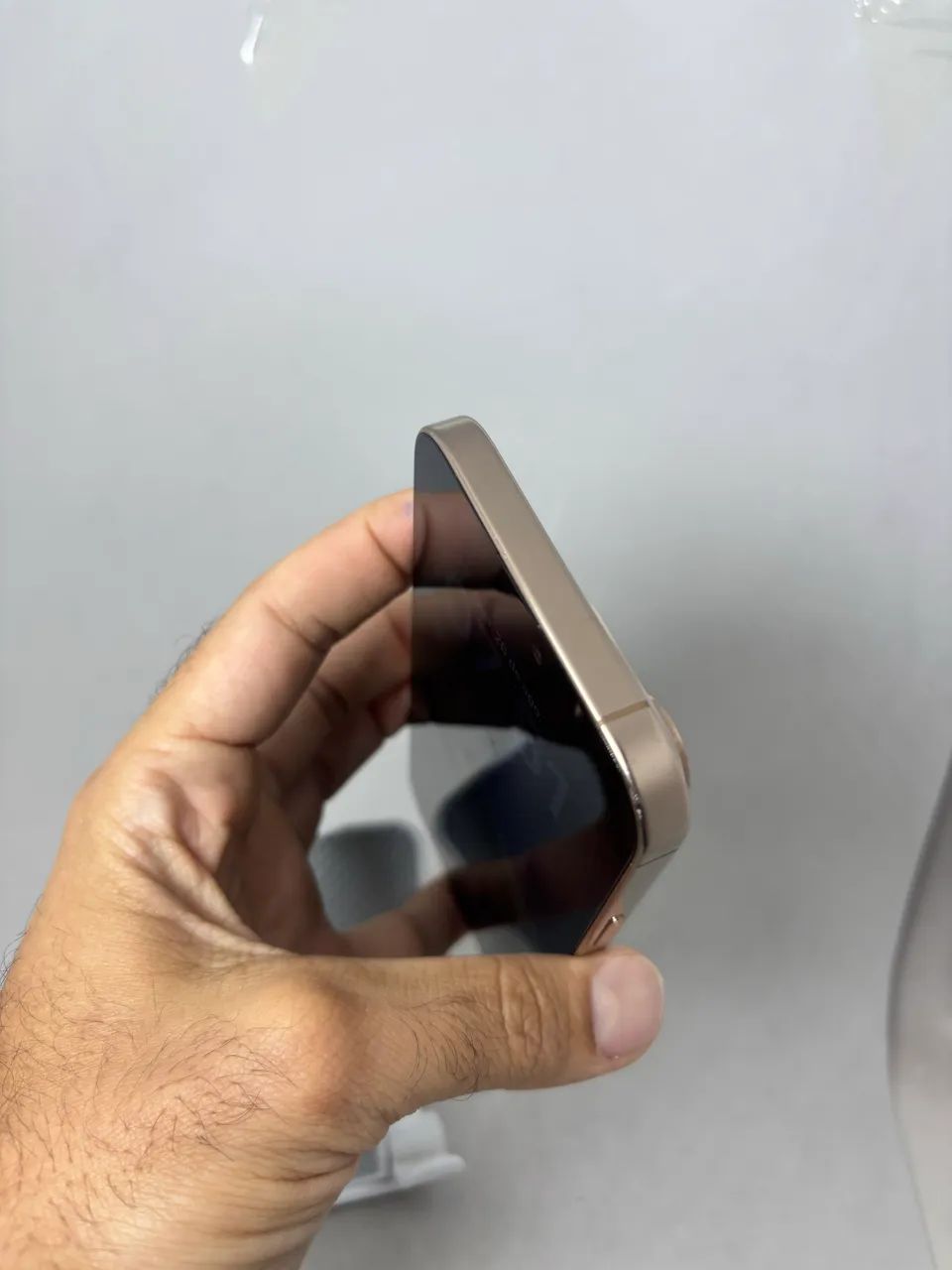 Loja física. Aceitamos trocas em iPhone's ou Android. iPhone 16 Pro Max 1TB 100% - Foto 2