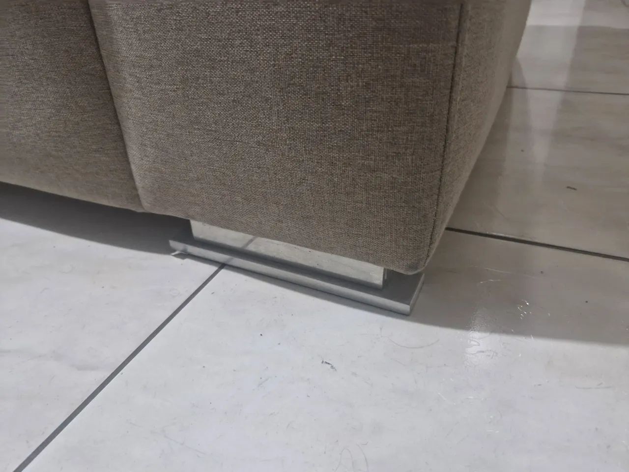 sofá grande de 3 lugares - Foto 2