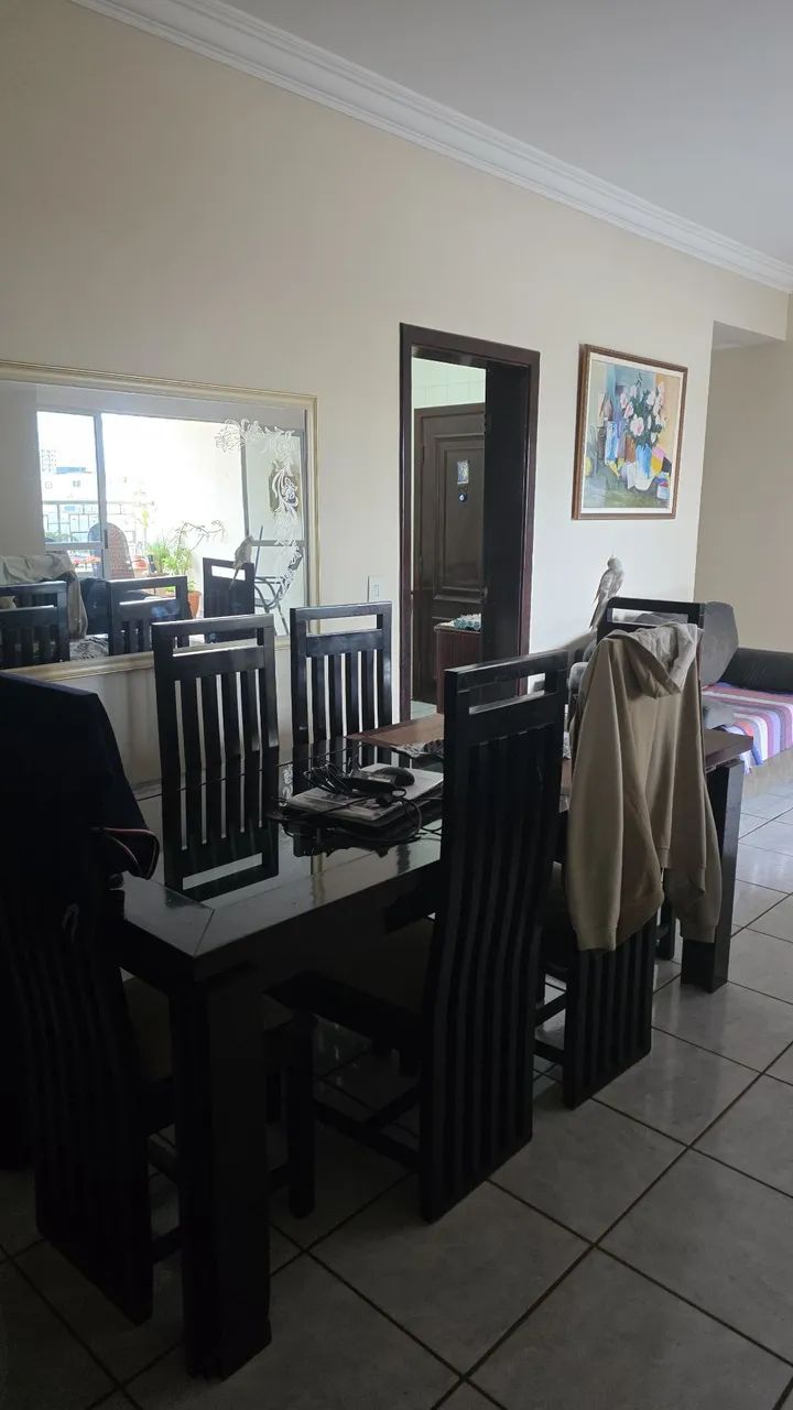 Mesa de madeira 8 lugares a venda  - Foto 3