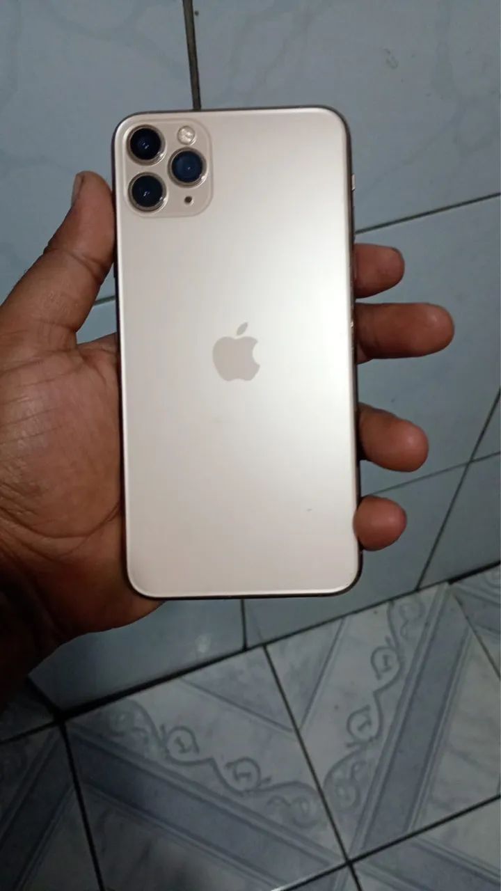 iPhone 11 Pro Max 64 gigas  - Foto 3