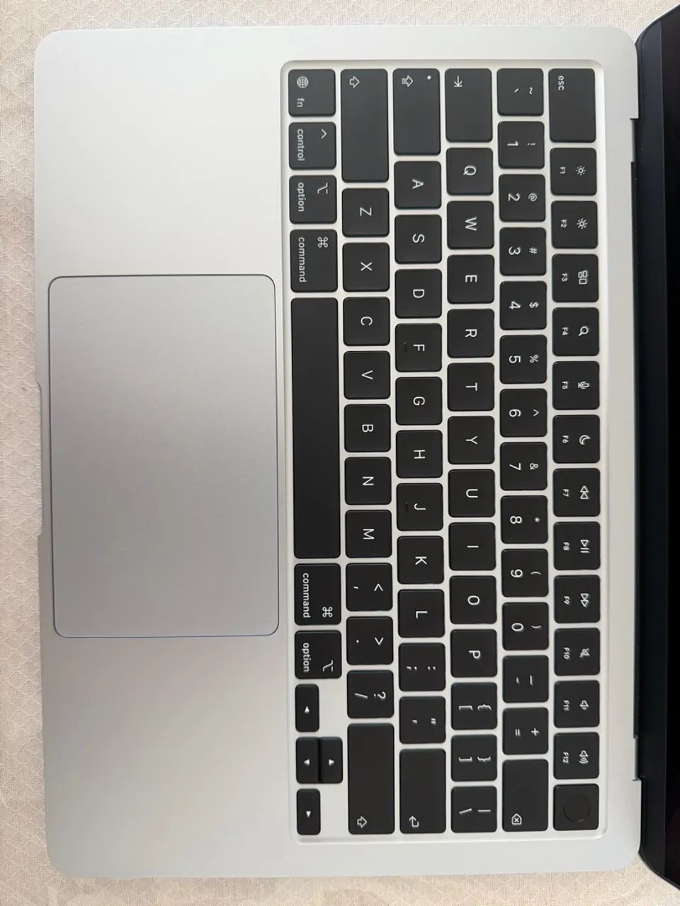 MacBook Air 13,6 Polegadas   - Foto 4