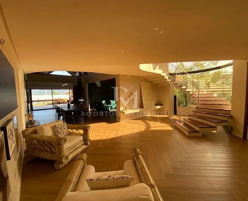 Casa 4 Suítes, Piscina - Campeche, Florianópolis-SC - Foto 2