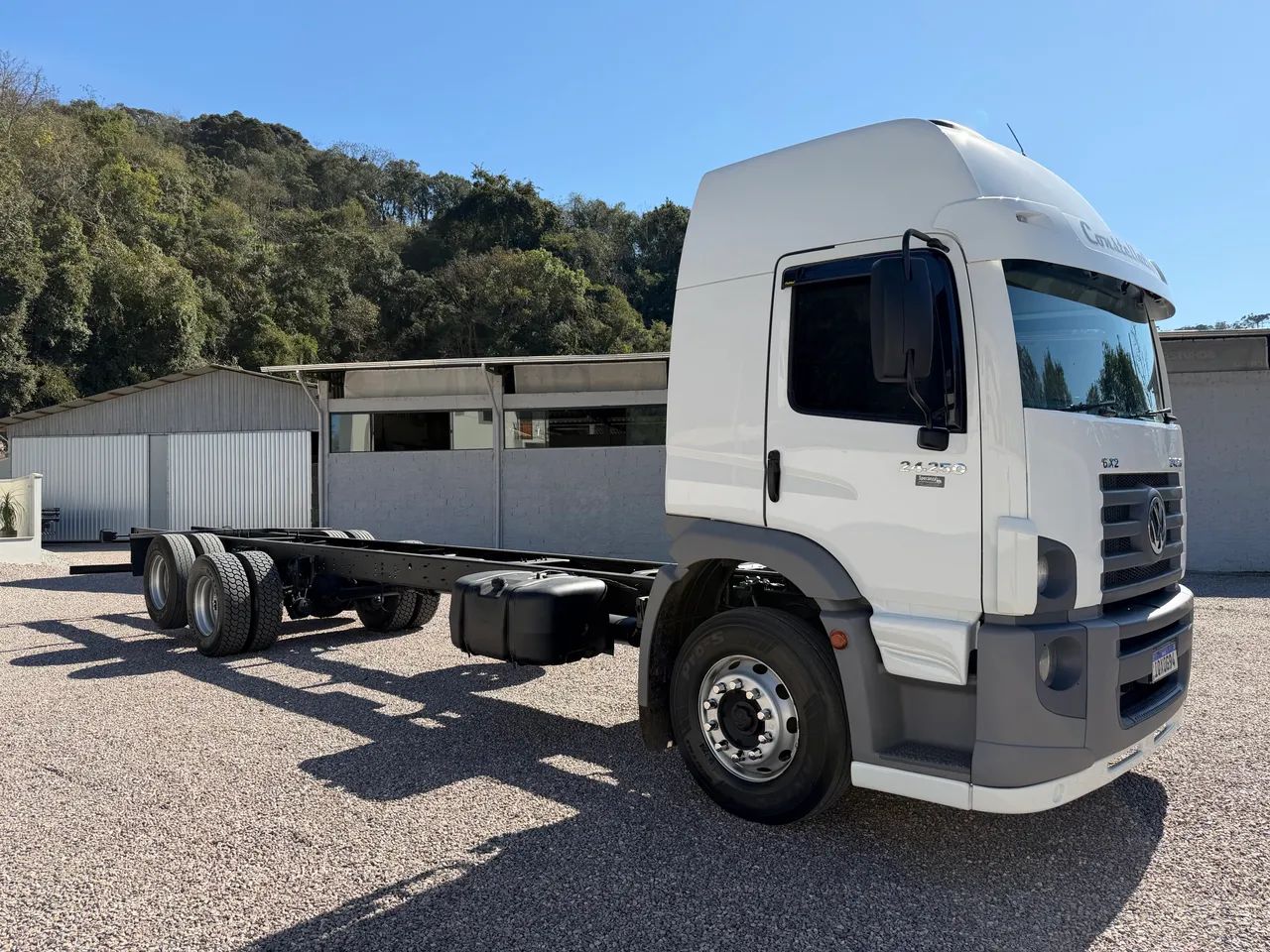 VW 24 250 extremamente impecável #baixo km# chassi longo  - Foto 2